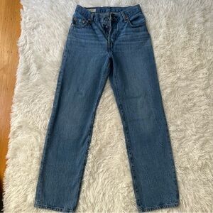 SOLD    LEVI’S 501 90s 23x30